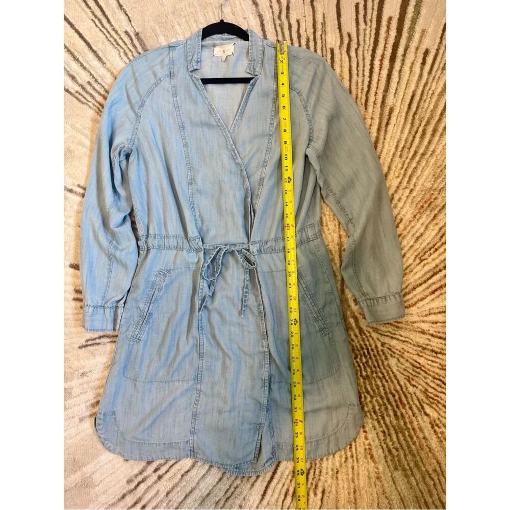 Lou & Grey Chambray Wrap Shirt Dress Womens Medium Blue Tie Waist Utility Pocket - Picture 6 of 8